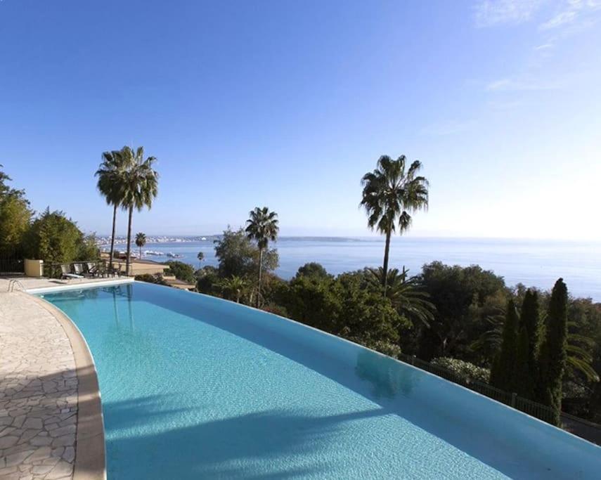 Vue Piscine A Debordement Appartamento *